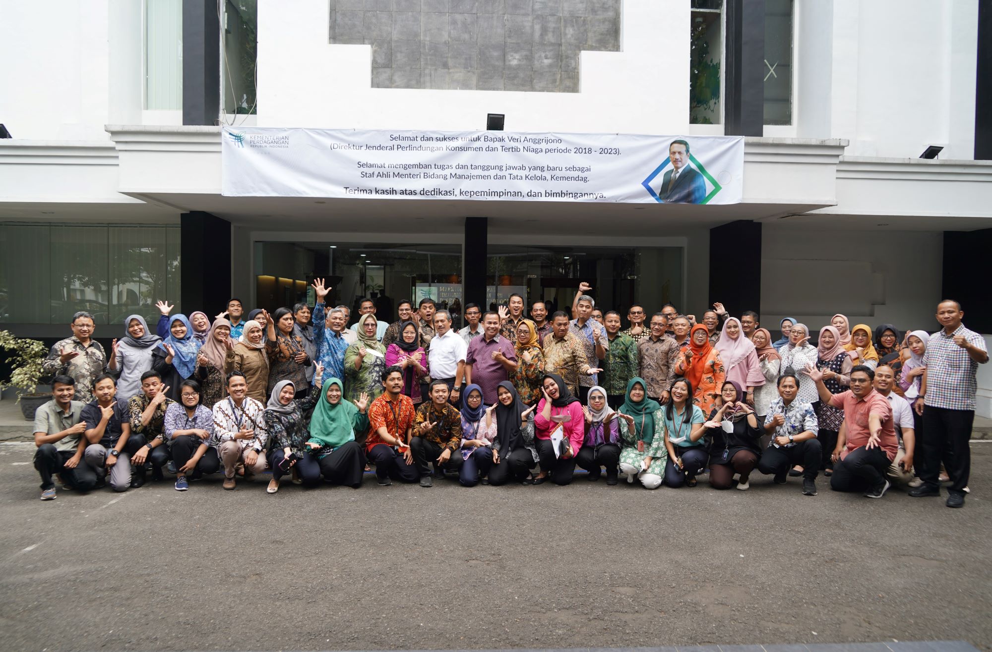 Serah Terima Jabatan Pejabat Pimpinan Tinggi Madya dan Pratama di ...