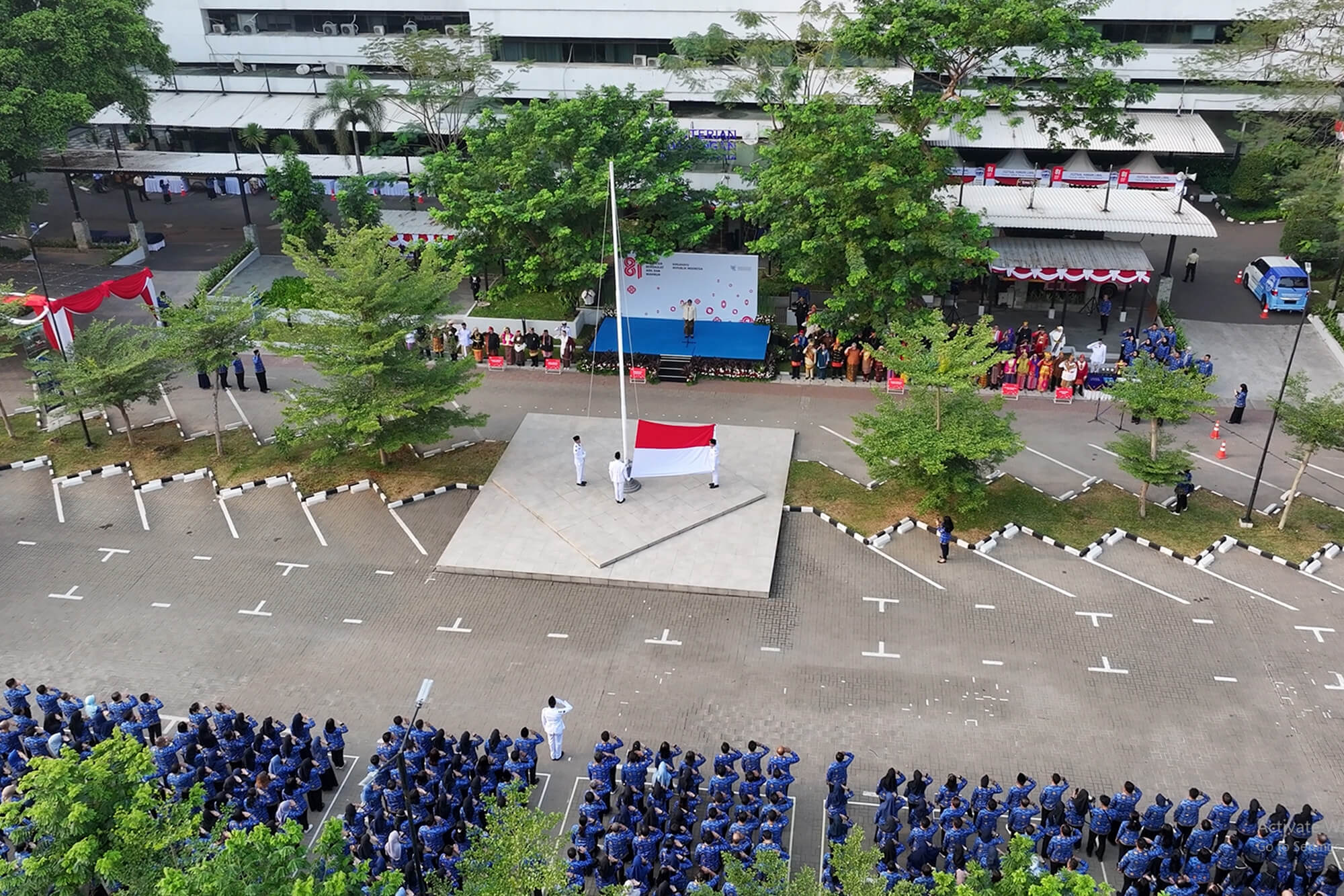 Upacara Peringatan Hari Ulang Tahun ke-81 Republik Indonesia di Lingkungan Kemen...