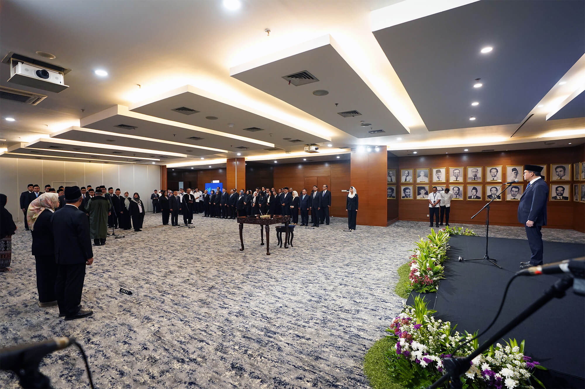 Pelantikan Pimpinan Tinggi Madya dan Pratama di Lingkungan Kementerian Perdagang...
                                                            
                                                            